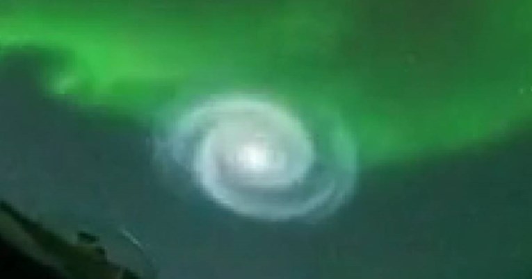 VIDEO Na nebu iznad Aljaske snimljena neobična spirala 