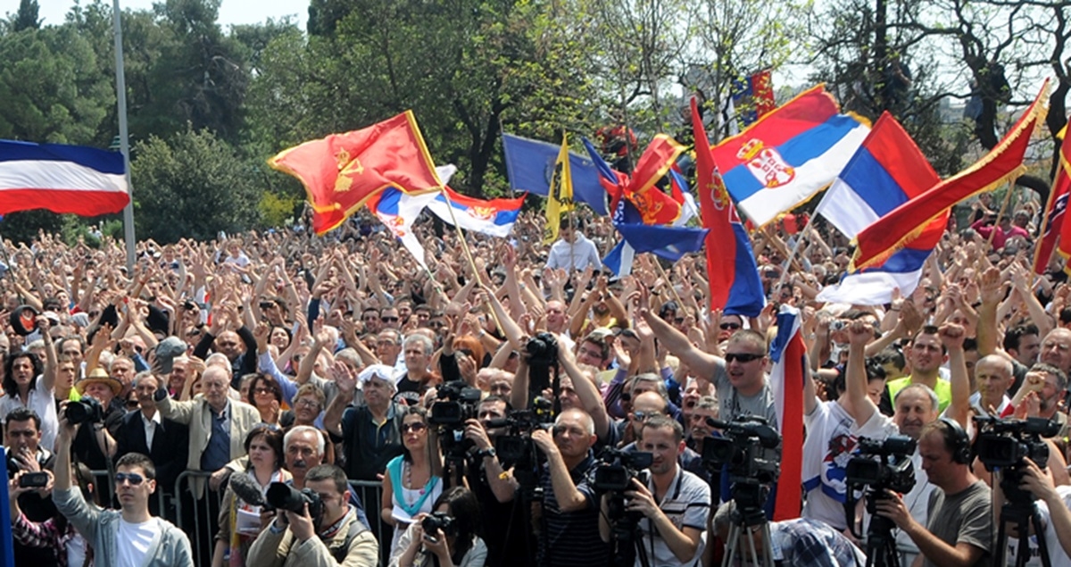 Prosrpska vlast u Crnoj Gori želi uvesti dvojno državljanstvo