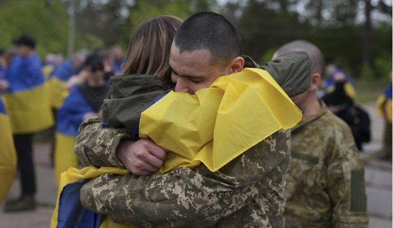 Rusija i Ukrajina pokrenule najveću razmjenu zatvorenika od početka rata
