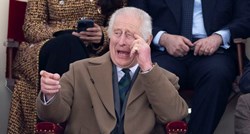 Kralj Charles snimljen kako briše suze od smijeha, prizor razveselio fanove