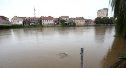 Kupa u Karlovcu raste iznad očekivanja, poplavilo par kuća u Brodarcima