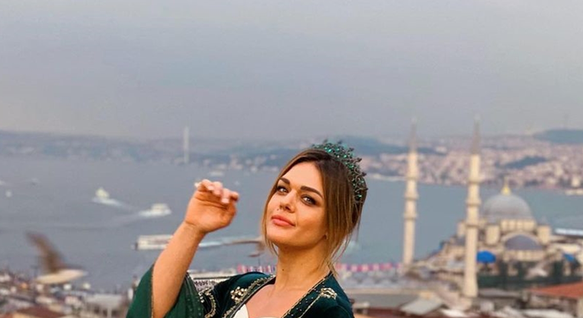 Sandra Perković pozirala kao sultanija, fanovi oduševljeni: Bolja verzija Hurem