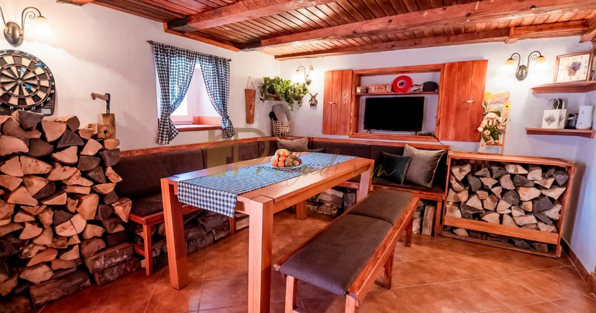 Top oglasi za nekretnine: Kuća za odmor s wellnessom kod Fužina