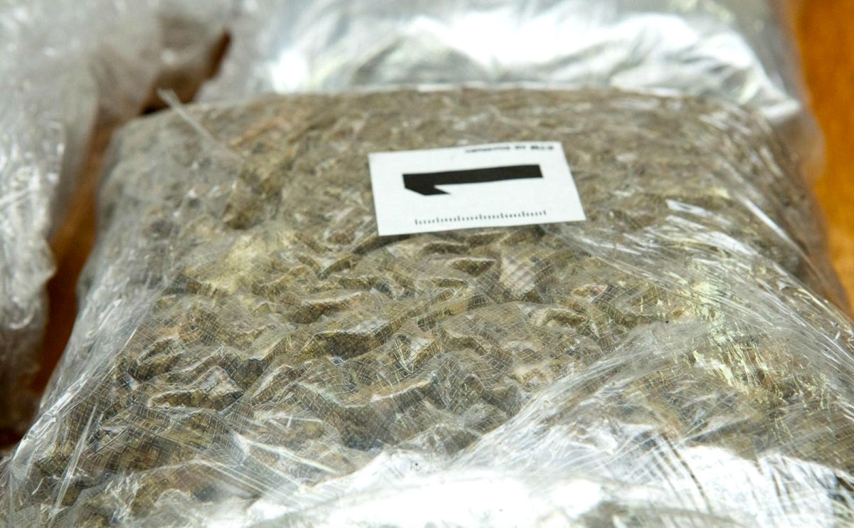 Policija kod tinejdžera u Velikoj Gorici pronašla travu i metke