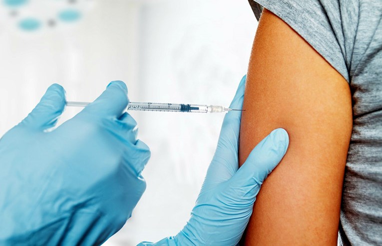 Stručnjaci upozoravaju: Nepovjerenje prema cijepljenju je globalni problem
