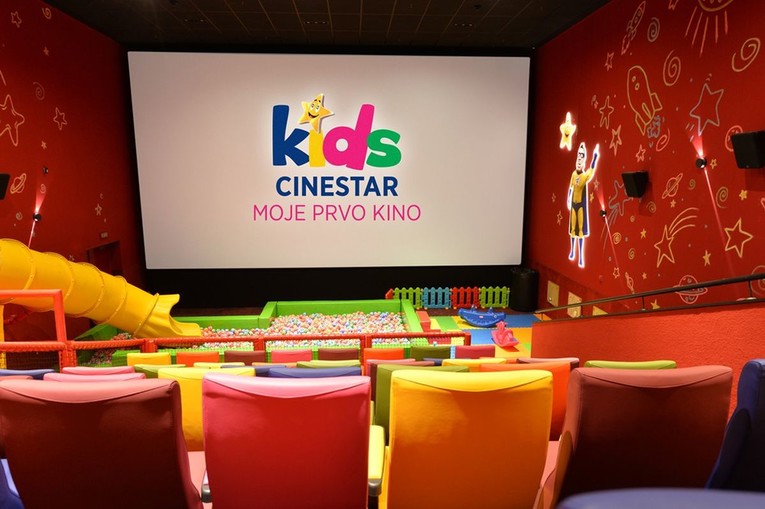 Kids CineStar: Kino dvorane za djecu s toboganom i didaktičkim igračkama