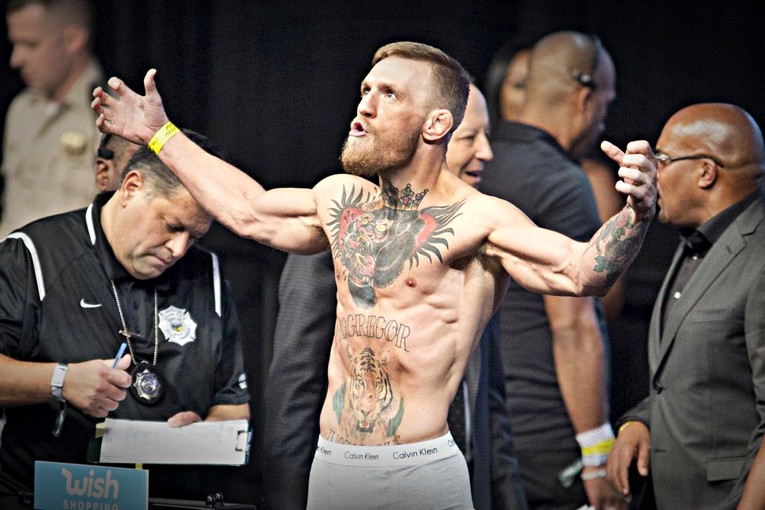 Jonesova analiza meča godine: McGregor može nokautirati Khabiba