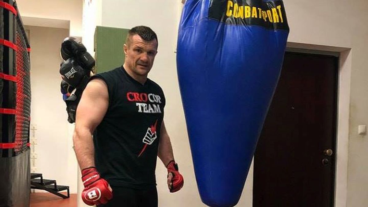 Cro Cop objavio posebnu fotografiju, javila se legenda: "Nevjerojatna karijera"