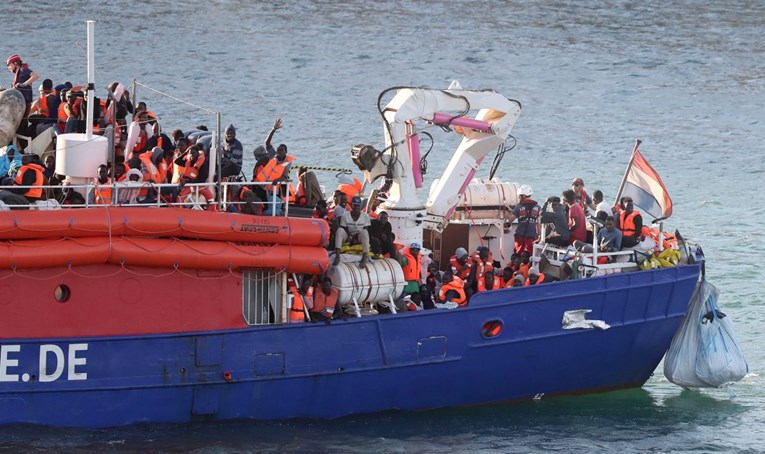 Povjerenica Vijeća Europe: Blokiranje migrantskih brodova ugrožava živote ljudi