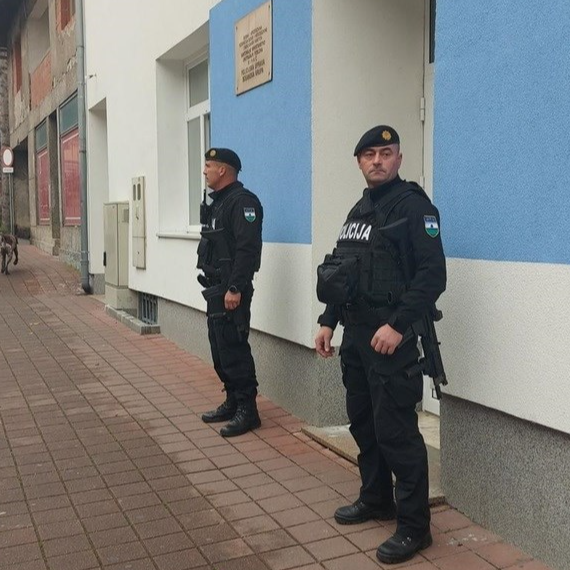 Policajac opisao napad u BiH: "Dečko rekao 'Alahu Akbar' pa nožem izbo policajca"