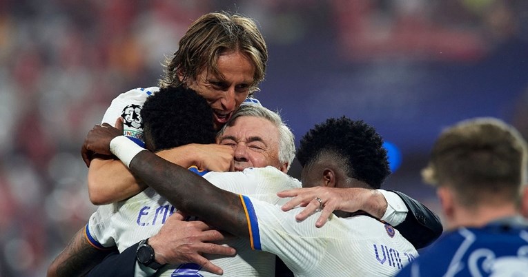 Ancelotti je slavio titulu s Realovim igračima, pogledajte kako se Modrić priključio