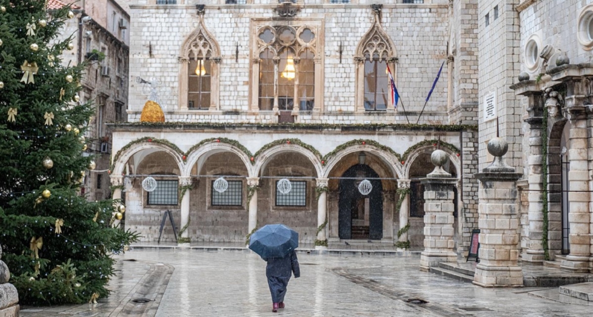 Objavljena je nova prognoza za Badnjak i Božić. Južina, proljetne temperature i kiša