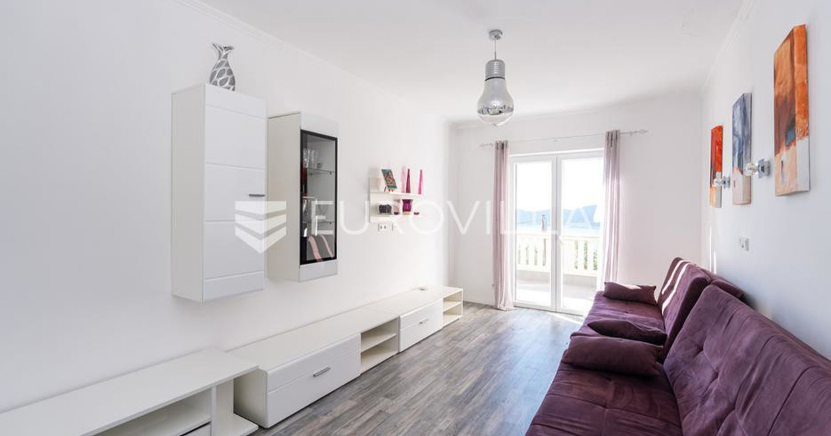 Kod Dubrovnika se prodaje kuća s bazenom i pogledom na more za 1.2 mil. eura