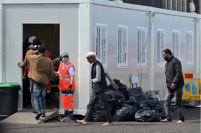 Francuska odbila azil Sirijcu. "Imam 26 godina, a otpada mi kosa od stresa"