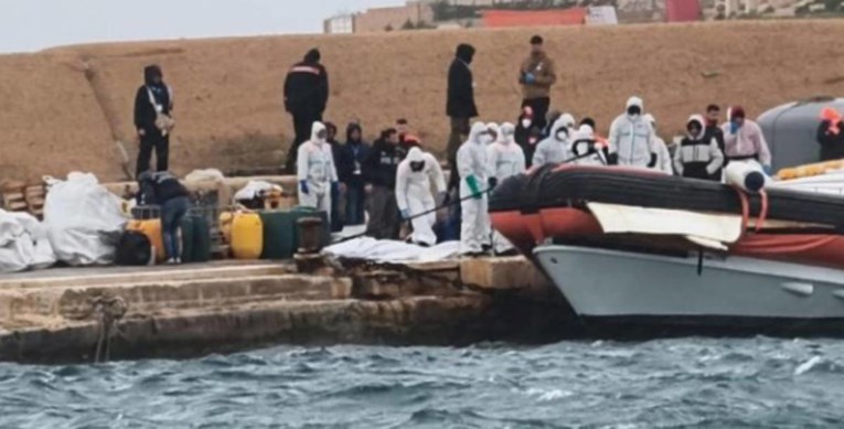 U dva brodoloma na Mediteranu poginulo 38 migranata. Među njima i beba