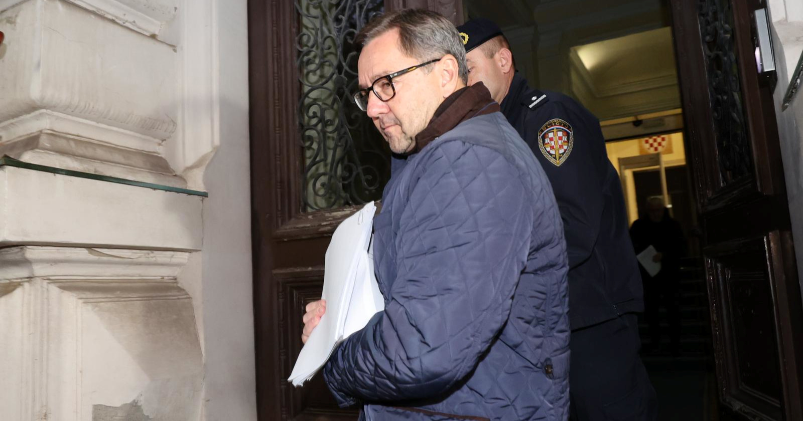 Mikulića odaju i bankovni transferi. Rekonstruiran tijek novca do šefa inspektora