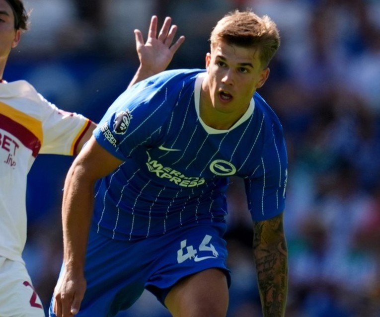 Ovo su brojke Vuškovića u prvoj utakmici za Brighton