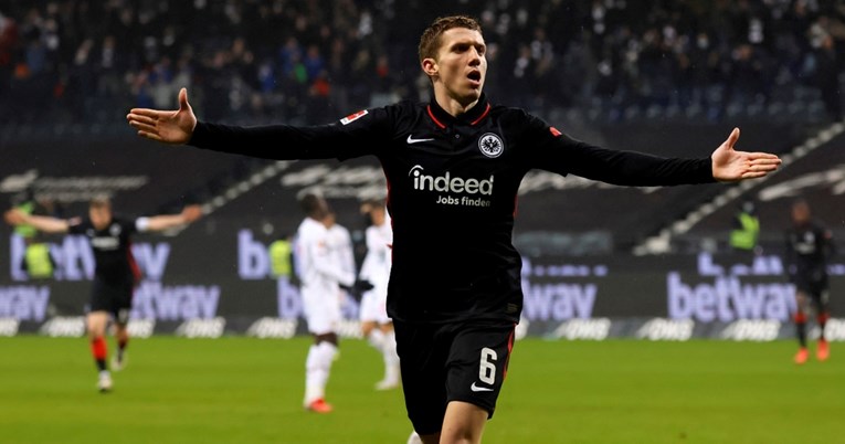 Njemački mediji tvrde da je Eintracht otkupio Jakića od Dinama. Ovo su detalji posla