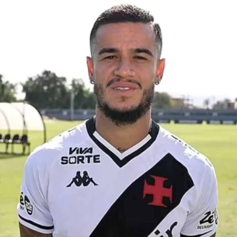 Coutinhov intervju prekinulo 20 pucnjeva. Pogledajte njegovu reakciju