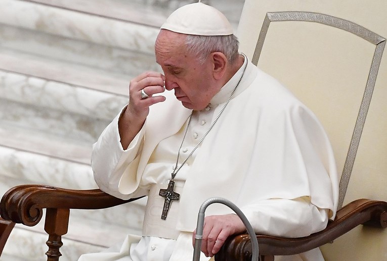 Papa Franjo: Čini se da se primirje između Armenije i Azerbajdžana pokazalo krhkim