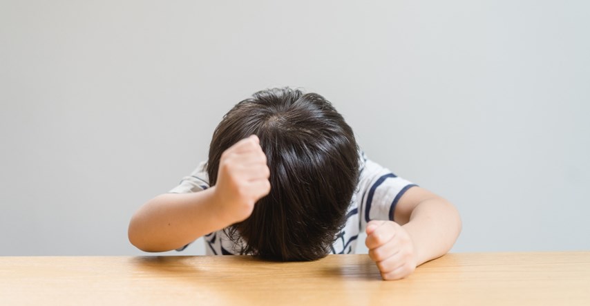 Ovih osam simptoma pokazuje da dijete možda ima ADHD, kaže terapeut