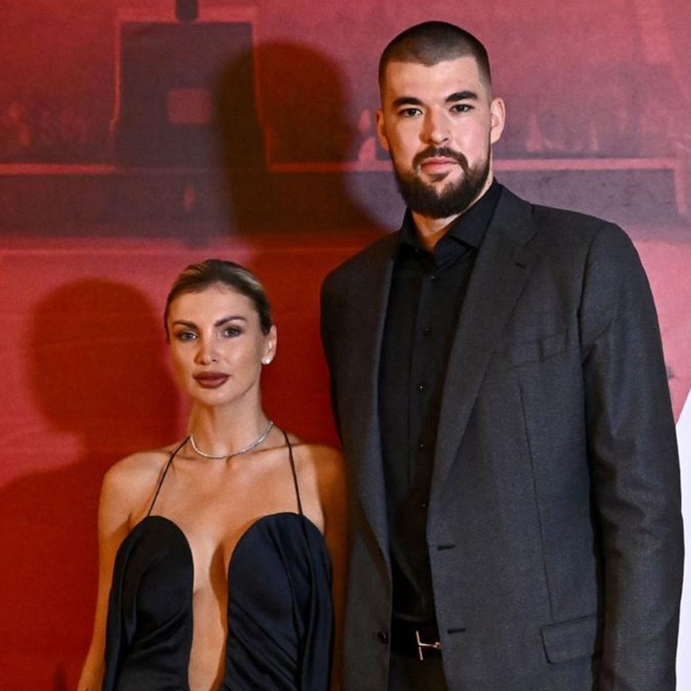 Ivica Zubac i supruga Kristina čekaju dijete