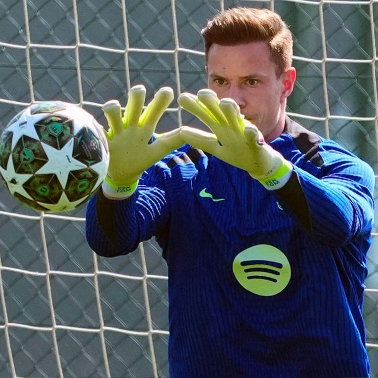 Što se događa između Barcelone i Ter Stegena?