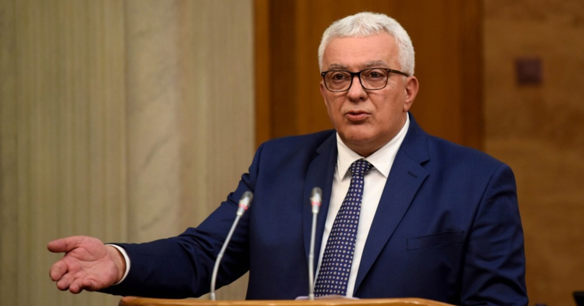 U Crnoj Gori trebali glasati o smjeni političara zbog Mladića, on napustio dvoranu