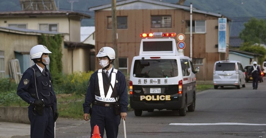 Farmer u Japanu vatrenim oružjem ubio dva policajca, a ženu nožem