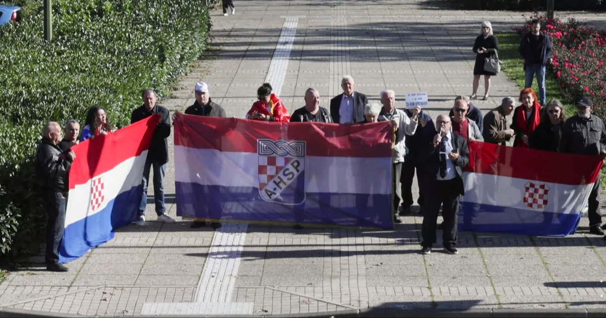 VIDEO Keleminec puštao "Čavoglave", "Morem plovi jedna mala barka" i "Jugoslovenku"