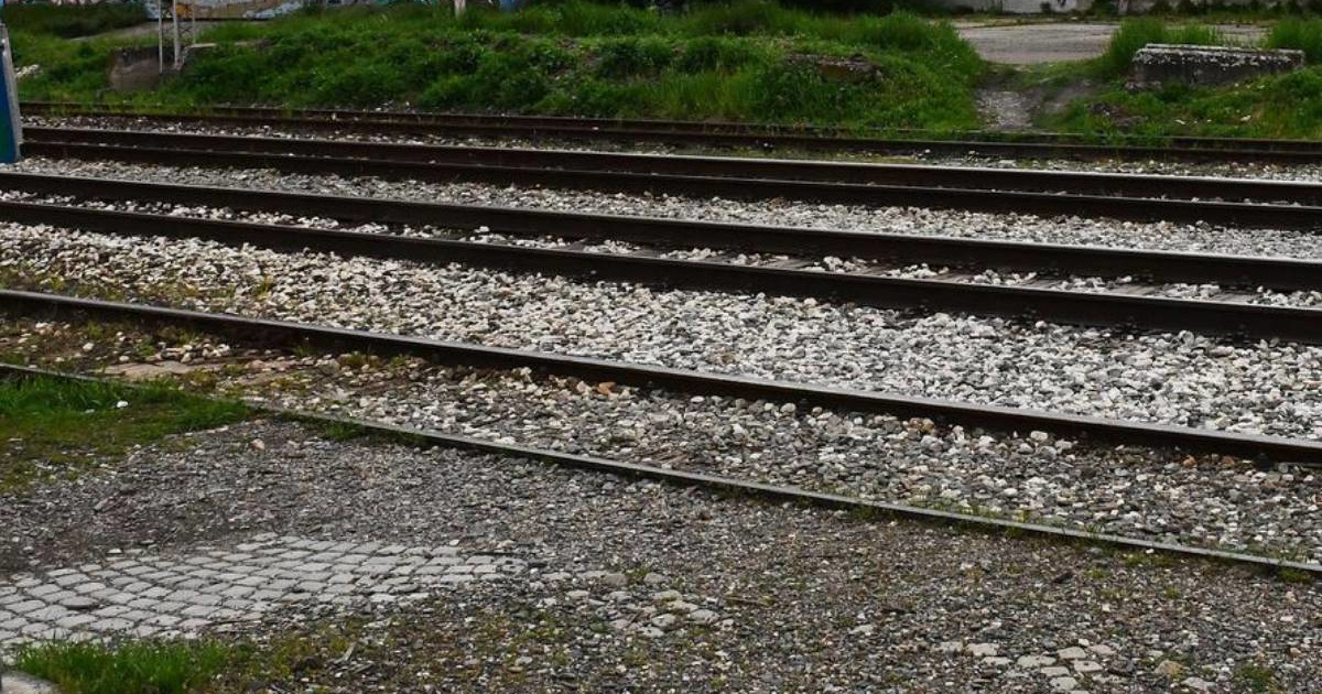 Na željezničkoj pruzi u Vinkovcima pronađen ozlijeđeni muškarac