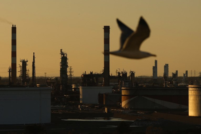 Sprema se novo otpuštanje nafte iz rezervi?