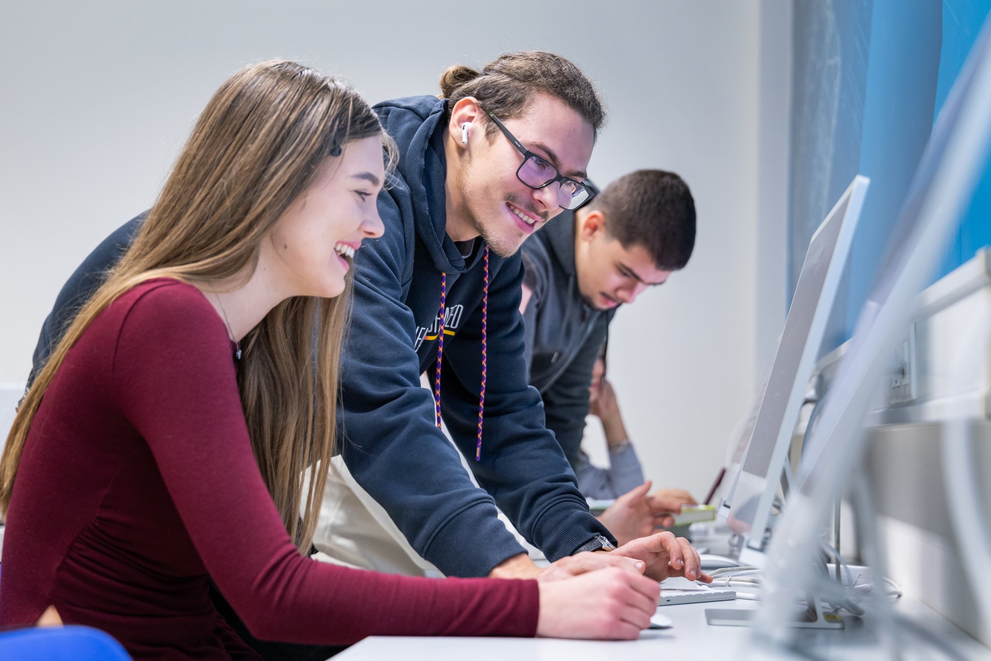 Natjecanje koje maturantima donosi do 15.600 eura za IT studij na RIT Croatia