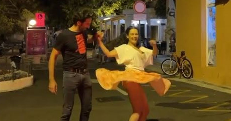 Miletić objavio snimku s Kristinom Krepelom, zaplesali su na ulici