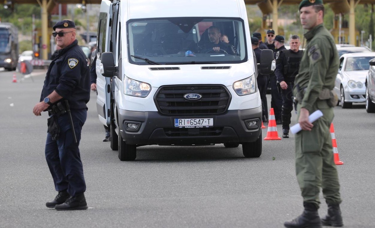 Filmska potjera po Rijeci. 44-godišnjaku prijeti ogromna kazna i trajno oduzimanje auta