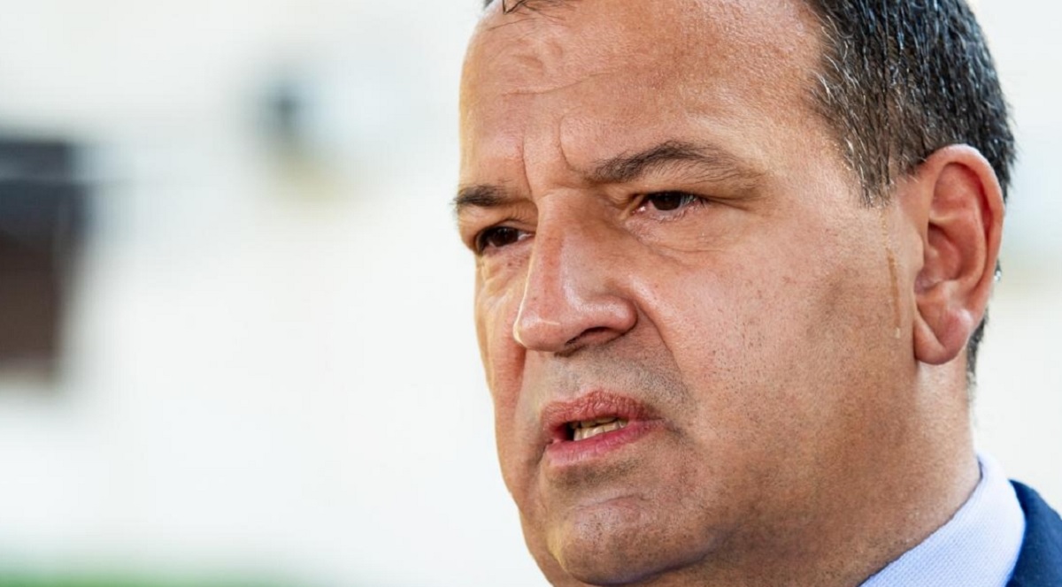 Beroš: Pacijenti se ne moraju brinuti, naći ćemo rješenje za dug veledrogerijama