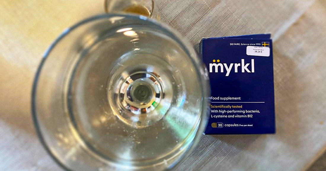 Jako smo se žrtvovali i pili cijelu noć da testiramo tablete protiv mamurluka 😶