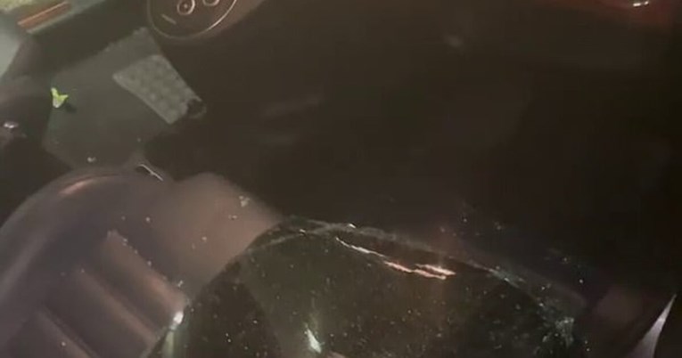 Balotelliju razbili prozor na autu. On im putem Instagrama poslao prijeteću poruku