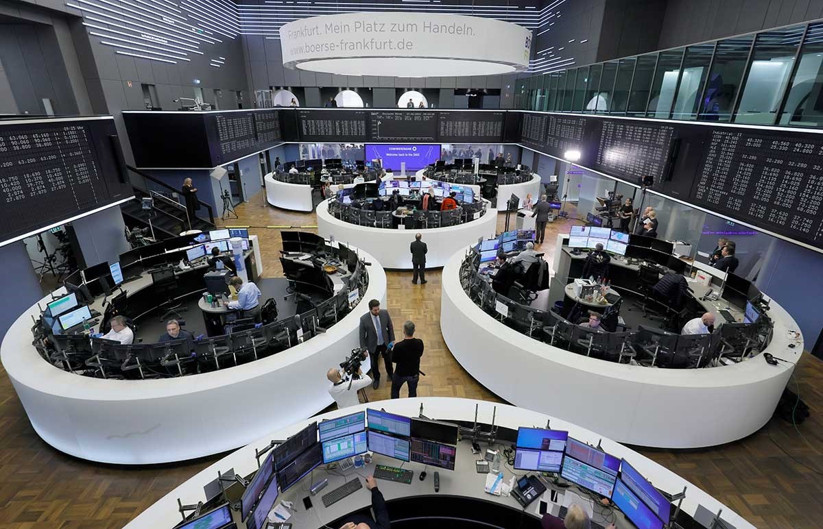 Europske burze nadoknađuju jučerašnje gubitke