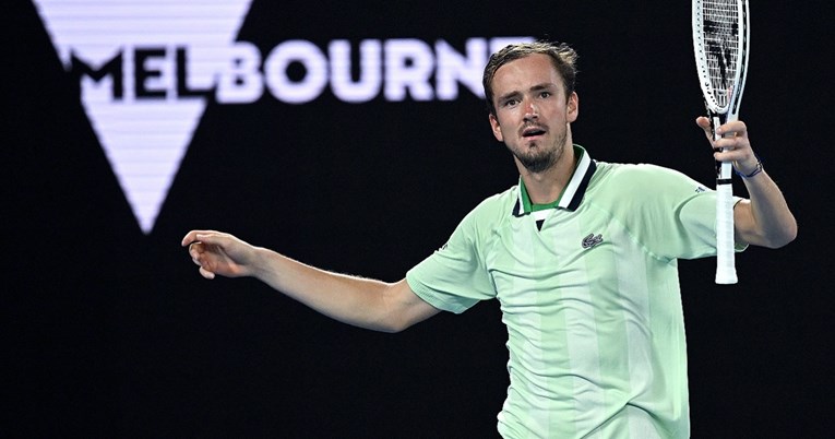 Medvedev okrenuo 0:2, spasio meč-loptu i izborio polufinale Australian Opena