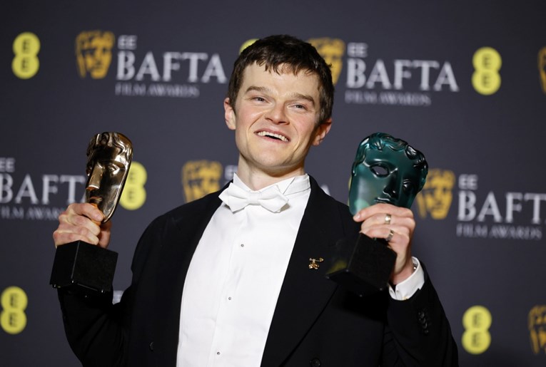 Upoznajte glumca koji je pobijedio Chalameta na BAFTA-i: Sve o zvijezdi filma I Swear