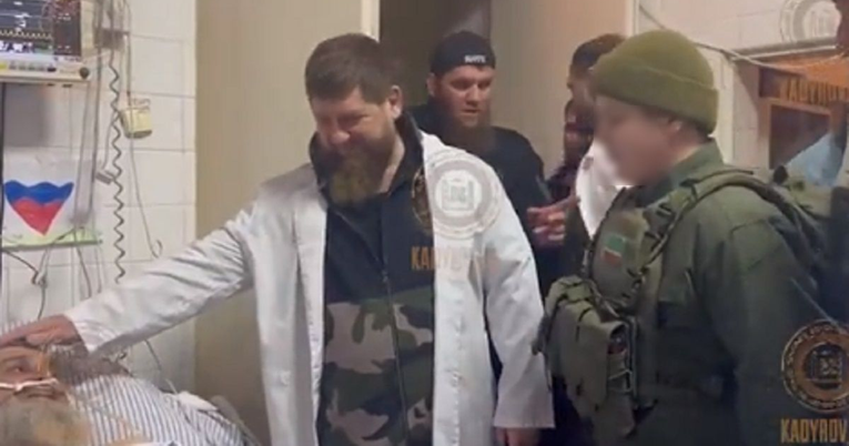 Putinov čečenski vođa Kadirov poveo 14-godišnjeg sina u Ukrajinu?