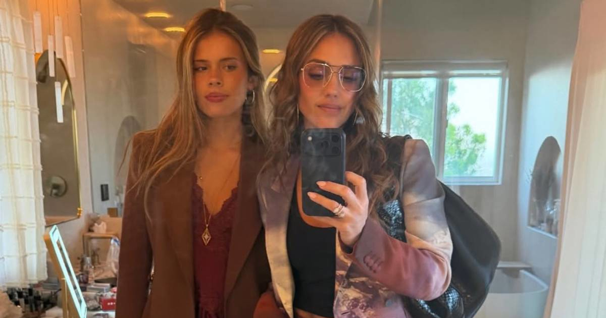 Jessica Alba pokazala kćer (17), mnogi komentiraju njihovu nevjerojatnu sličnost