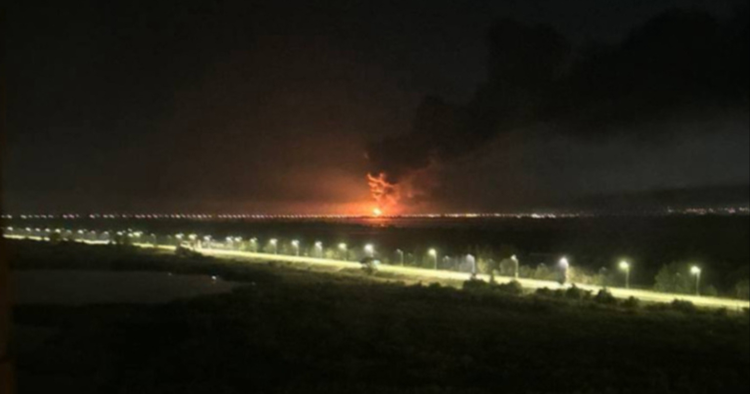 FT: SAD prijeti Ukrajini obustavom oružja zbog napada na ruske rafinerije