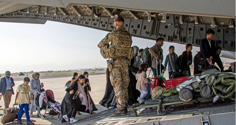 Islamisti i Rusija likuju zbog Afganistana, kaže britanski ministar obrane