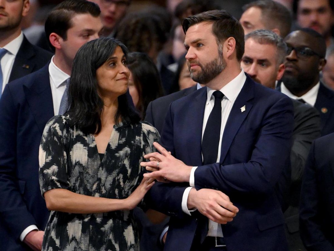 Oglasila se žena JD Vancea nakon što se mrežama širila fotka njihove navodne svađe