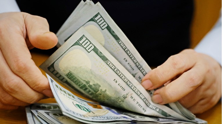 Izvršni odbor MMF-a odobrio Ukrajini novih 890 milijuna dolara