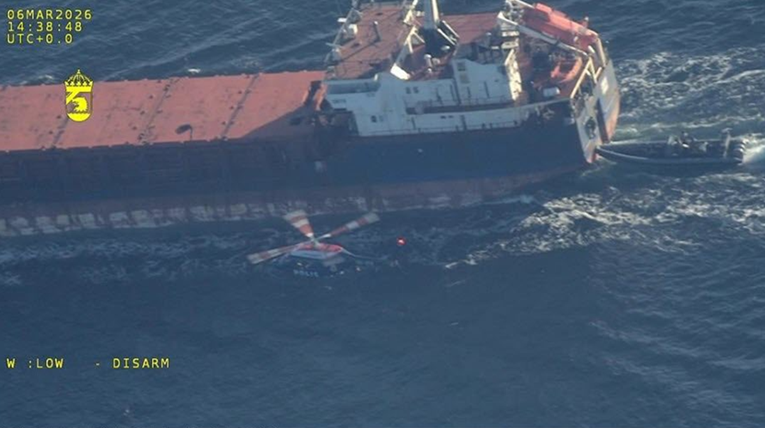 Brod s ukrajinske liste sankcija plovio pod lažnom zastavom. Šveđani ga pregledavaju