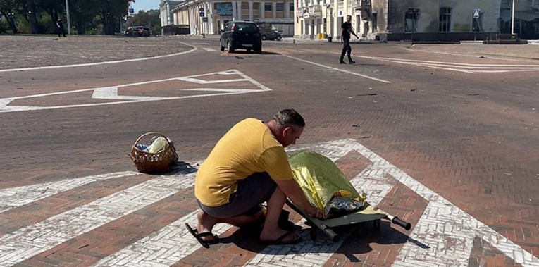 Otkriven motiv brutalnog ruskog raketnog napada na centar Černihiva?