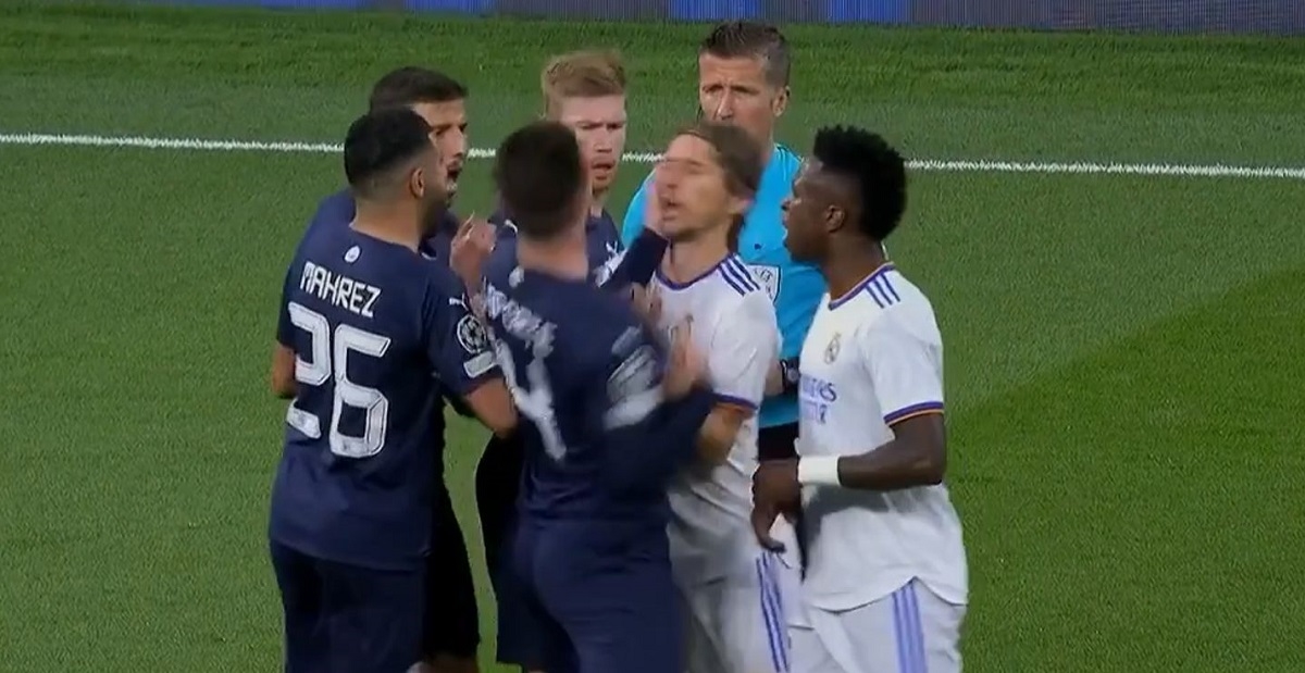 Legende šokirane što šamaranje Modrića nije kažnjeno crvenim